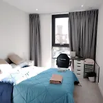 Charming 2 Bedroom Flat By Finsbury Park